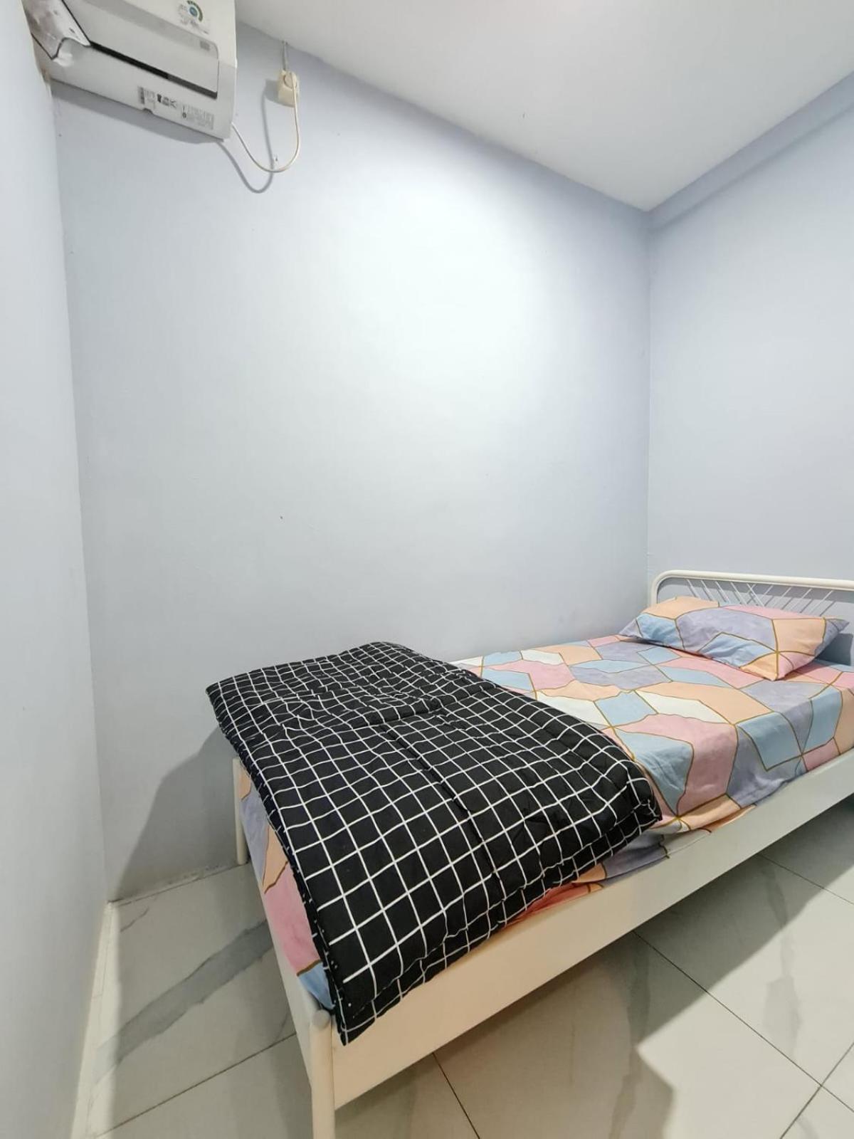 Apartemen Grand Afrika 2br-d16 *